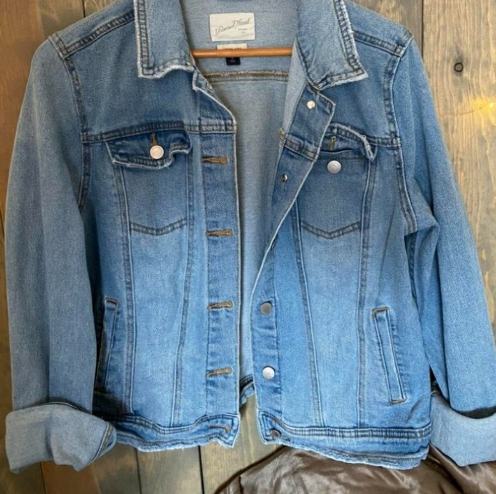 Universal Thread Jean Jacket